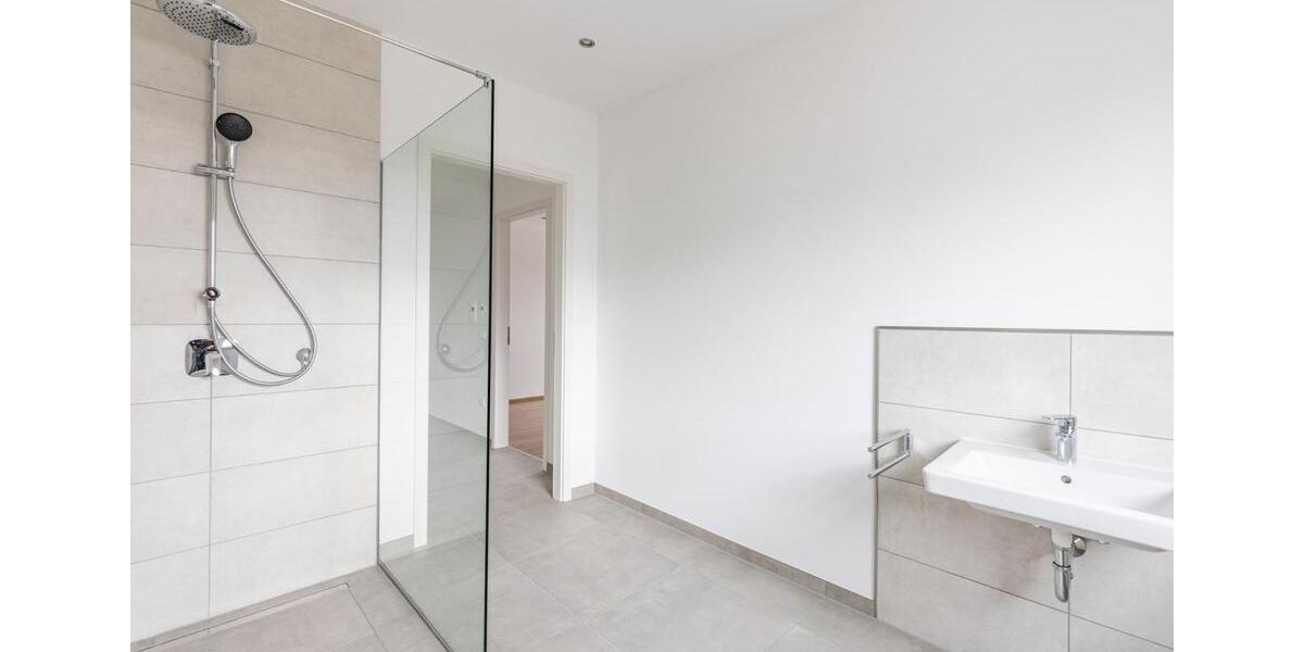 Dachgeschoßwohnung Hellenthal - 3 Zimmer, 104 m&sup2;, 1.248&euro; | Angebot:25959236