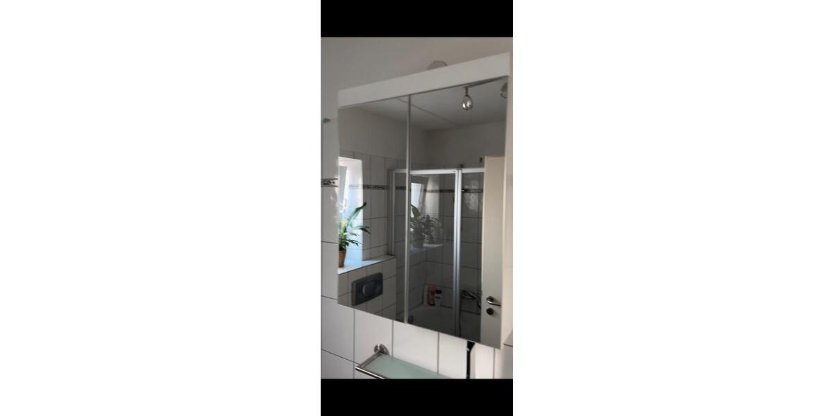 Erdgeschoßwohnung Remscheid - 2 Zimmer, 70 m&sup2;, 560&euro; | Angebot:26677993