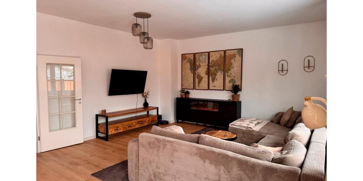 Freistehendes Zweifamilienhaus in ruhiger Lage! 7 zimmer