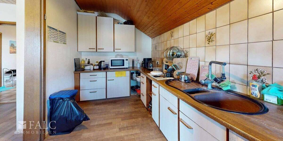 Mehrfamilienhaus, Wohnhaus Östringen Tiefenbach - 9 Zimmer, 220 m&sup2;, 750.000&euro; | Angebot:26160521