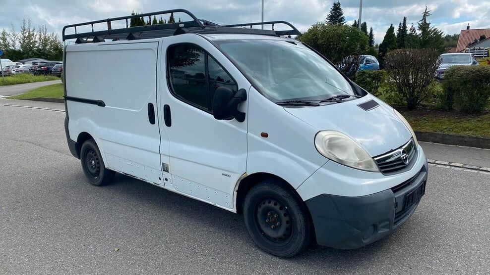 Opel Vivaro 240.970 km 2.600 € Waldburg 88289