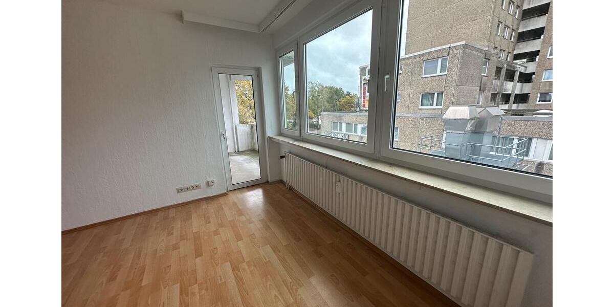 Etagenwohnung Pinneberg - 3 Zimmer, 66 m&sup2;, 179.000&euro; | Angebot:25809650