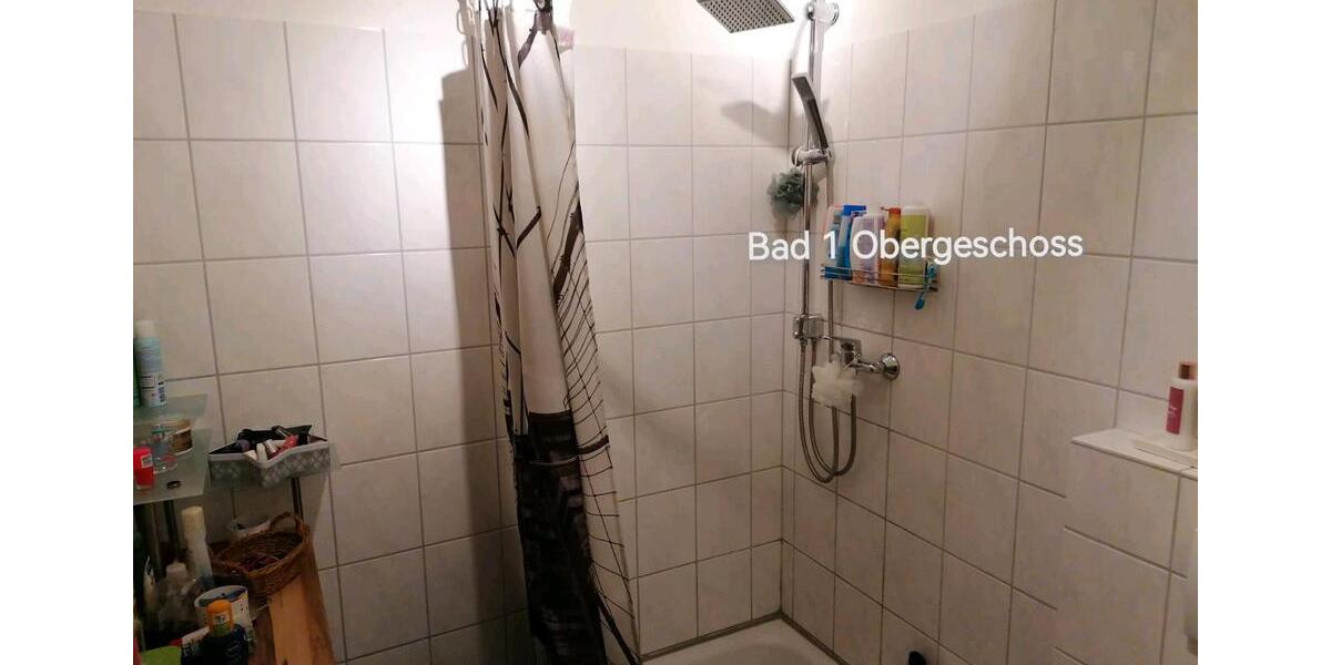 Doppelhaushälfte Lage - 5 Zimmer, 159 m&sup2;, 1.580&euro; | Angebot:26215495