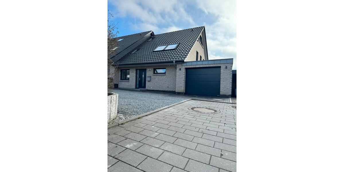 Doppelhaushälfte Flensburg Altstadt - 7 Zimmer, 181 m&sup2;, 639.000&euro; | Angebot:25924836