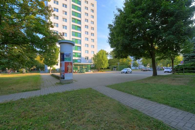 Wohnung zum Mieten in Halle 194 € 24.26 m²