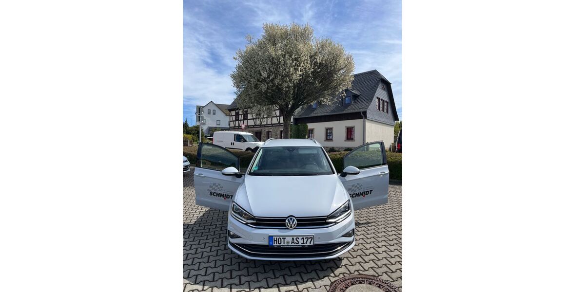 VW Golf Sportsvan 132.000 km 11.999 &euro; Limbach-Oberfrohna 09212