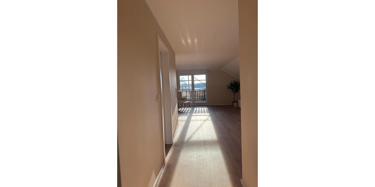 Dachgeschoßwohnung Faßberg - 2 Zimmer, 80 m&sup2;, 1.100&euro; | Angebot:25049576