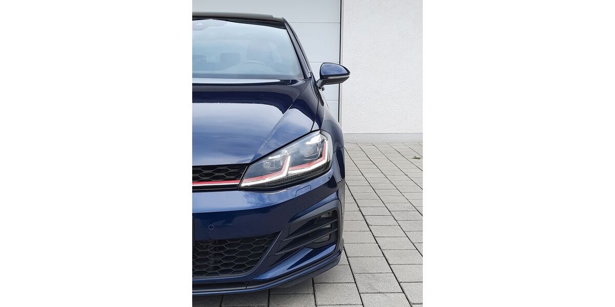 VW Golf 138.522 km 26.999 &euro; Aschheim 85609
