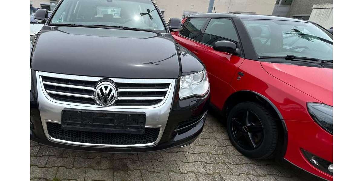 VW Touareg 315.000 km 3.450 &euro; Friedrichshafen 88045