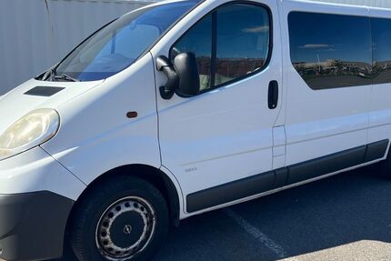 Opel Vivaro 180.000 km 7.499 &euro; Berlin 12057