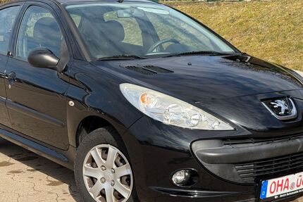 Peugeot 206 140.000 km 2.999 € Osterode 37520