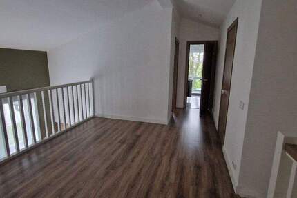 Neue bezugsfertige Hälfte eines Doppelhauses in Basdahl 5 zimmer