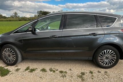 Ford S-Max 106.000 km 16.400 &euro; Donauwörth 86609