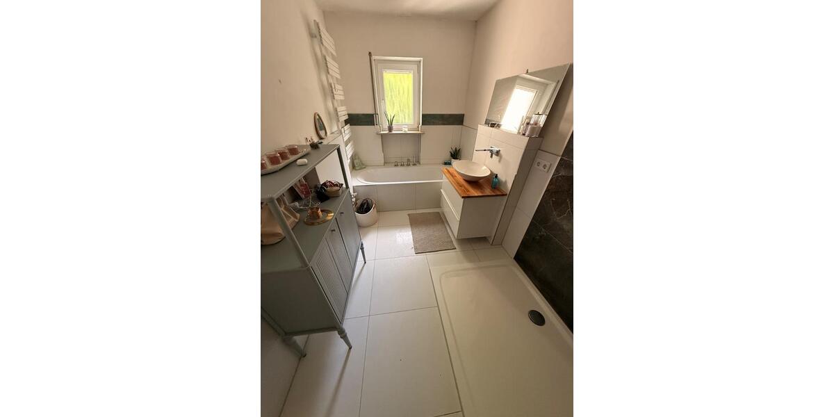 Einfamilienhaus Eggolsheim - 10 Zimmer, 236 m&sup2;, 669.000&euro; | Angebot:27155371