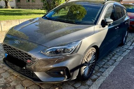Ford Focus 116.800 km 16.500 &euro; Schkopau 06258