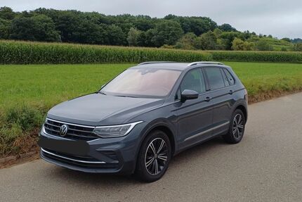 VW Tiguan 84.600 km 26.900 € Gundelfingen 79194