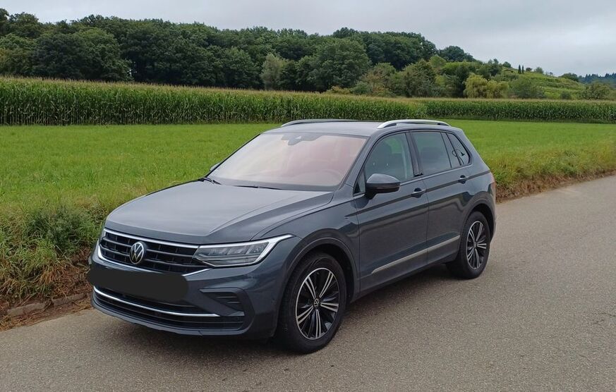 VW Tiguan 84.600 km 26.900 € Gundelfingen 79194