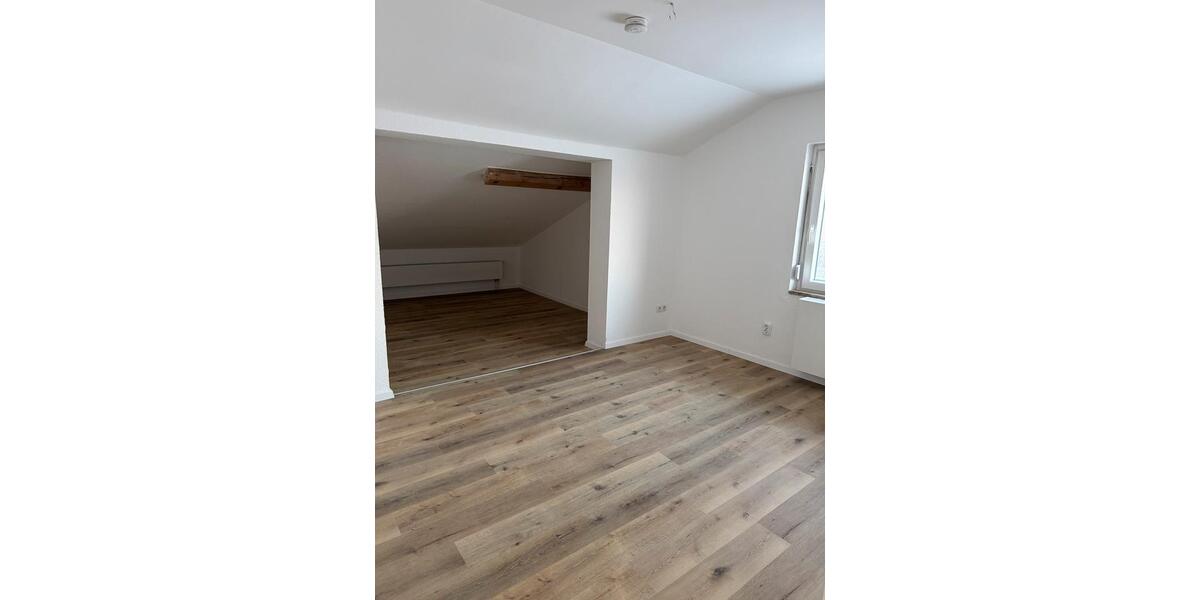 Einfamilienhaus in ruhiger Umgebung zu vermieten -KEIN VERKAUF - 6 zimmer