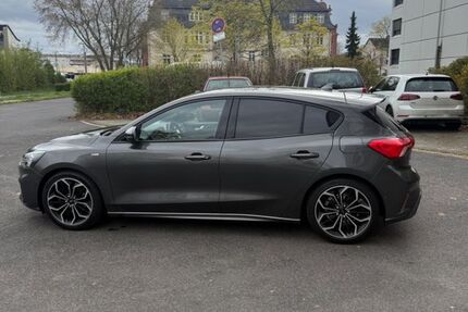 Ford Focus 90.839 km 19.950 &euro; Brühl 50321