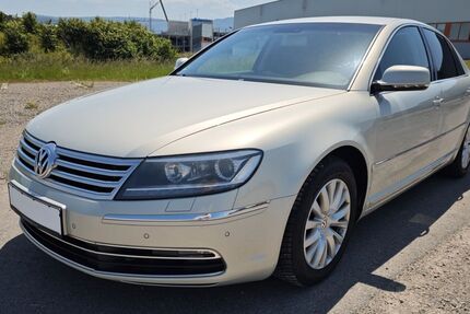VW Phaeton 248.000 km 9.100 &euro; Hechingen 72379