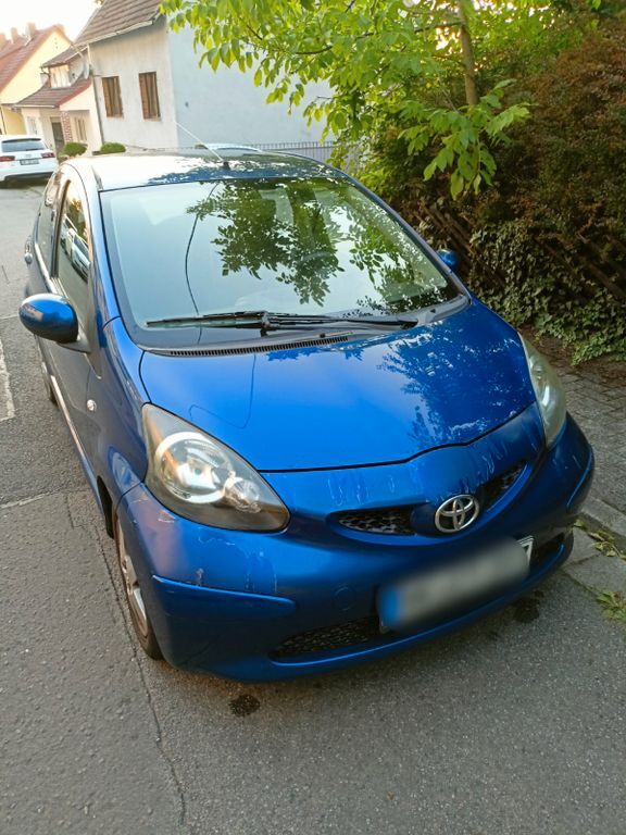 Aygo (X)