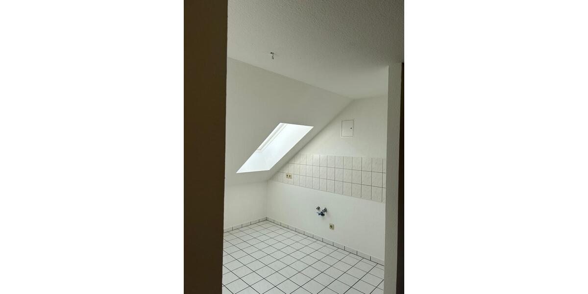 Dachgeschoßwohnung Kamenz - 2 Zimmer, 46 m&sup2;, 285&euro; | Angebot:26198925
