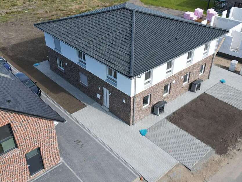 Haus zum Mieten in Fredenbeck 1.350 € 130 m²