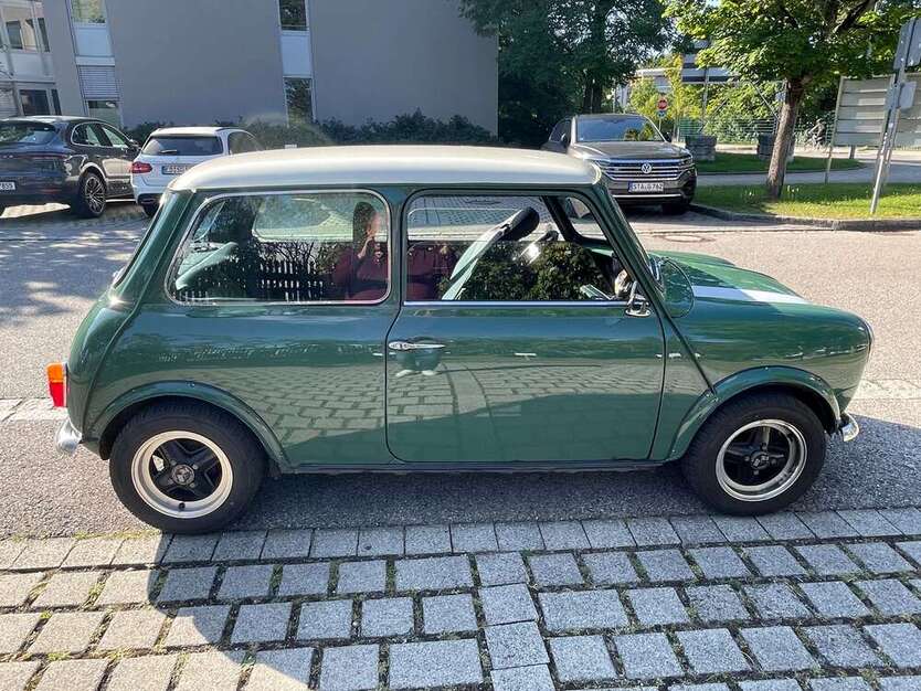 Rover MINI 110.000 km 26.499 € München 81479