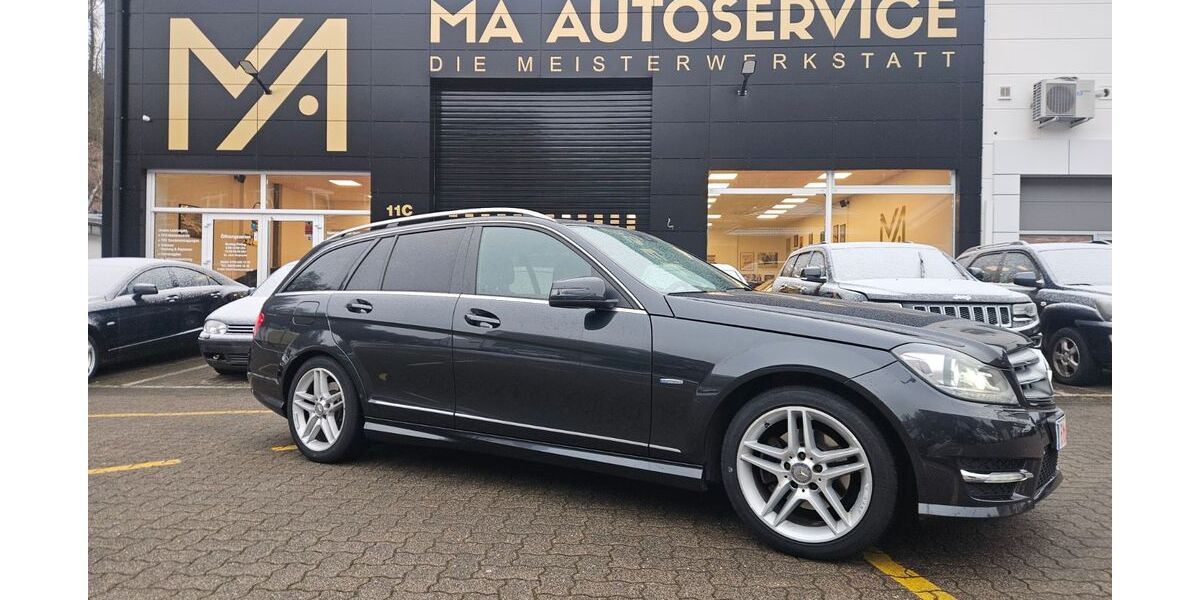 Mercedes-Benz C 250 152.555 km 11.998 &euro; Bergisch Gladbach 51465