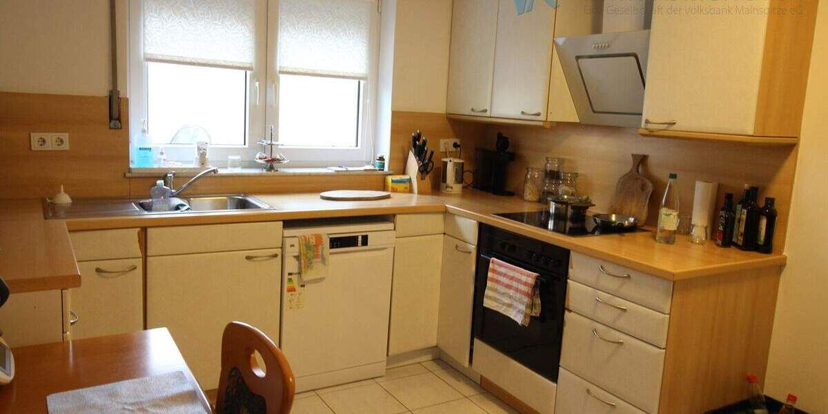 Reihenmittelhaus Bischofsheim - 6 Zimmer, 156 m&sup2;, 580.000&euro; | Angebot:23882145