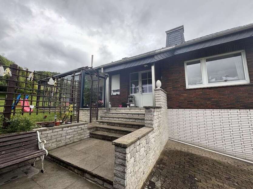 Haus zum Kaufen in Vlotho 489.000 € 185 m²