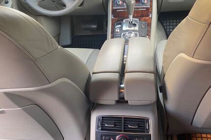 Audi A8 233.000 km 9.500 &euro; Leipzig 04356