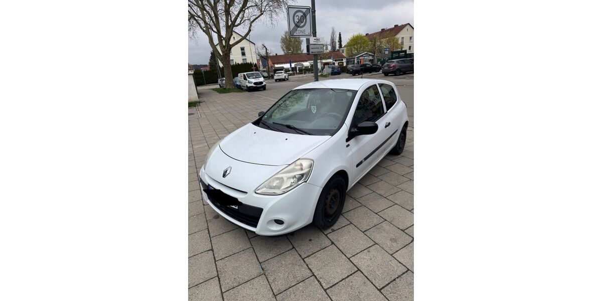 Renault Clio 193.000 km 2.200 &euro; Germering 82110