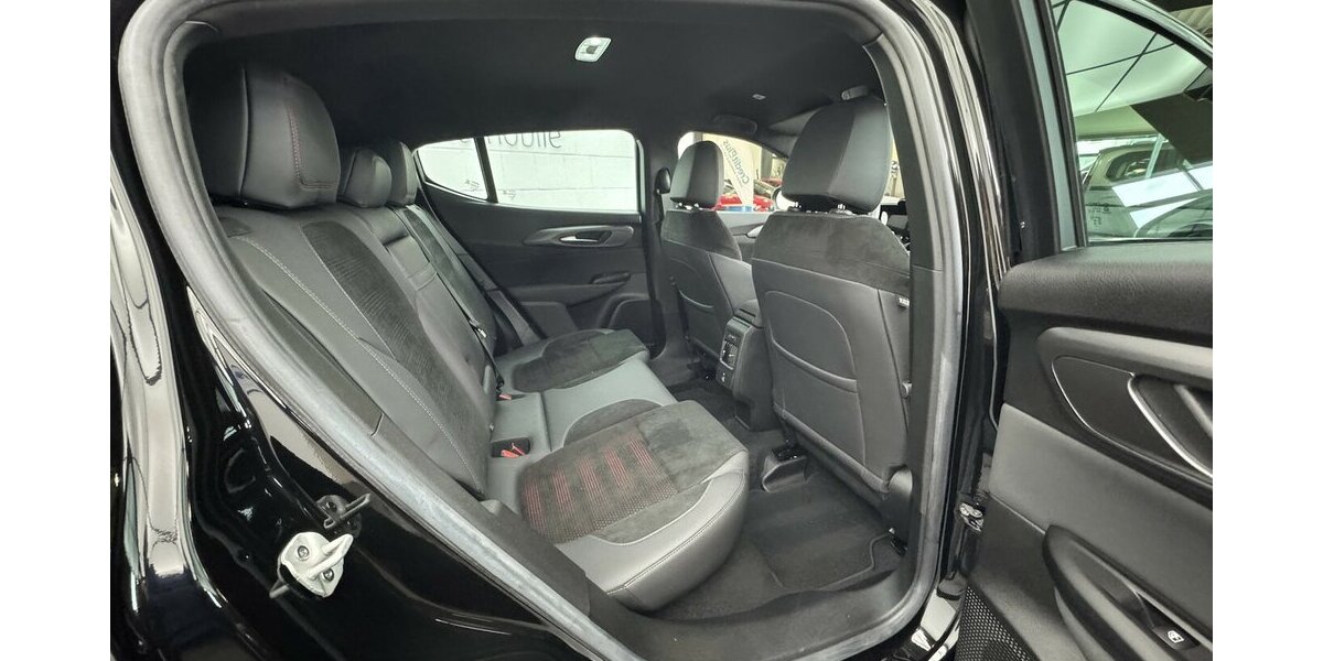 Alfa Romeo Tonale 1.5 VGT Veloce 48 V Hybrid LED 3.300 km 31.880 &euro; Lich 35423