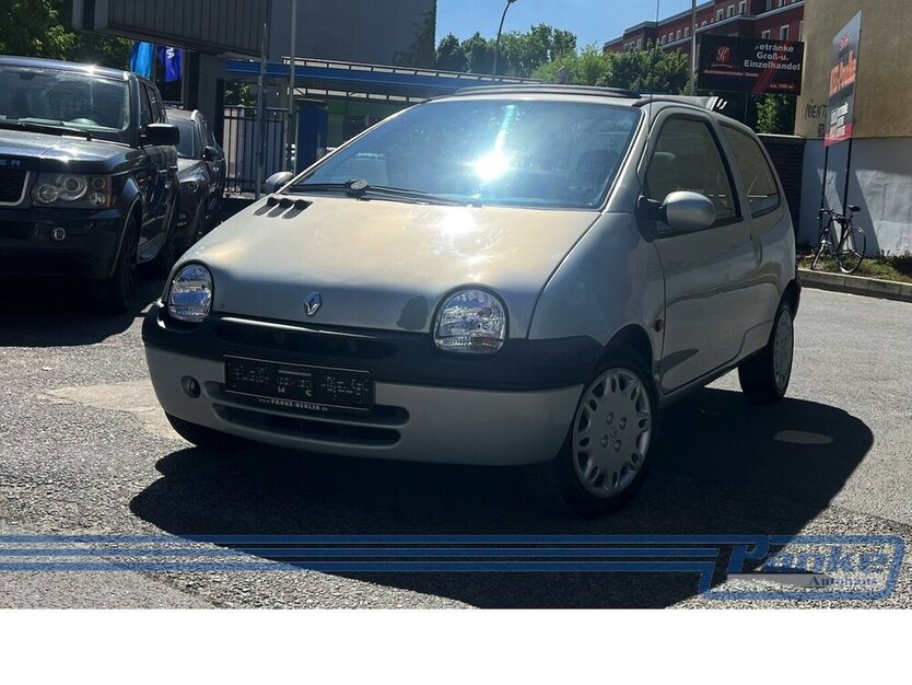 Renault Twingo 1.2 Liberty*Falt-Dach*4-Sitz*11/25TÜV*2-E 174.613 km 1.980 € Berlin 13187