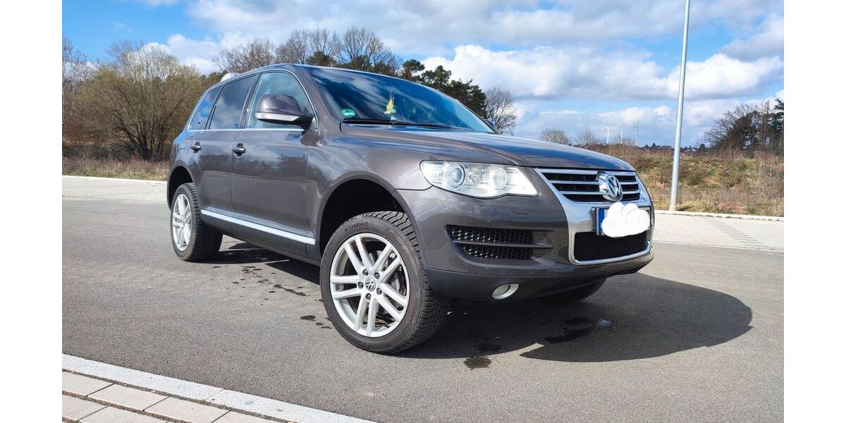 VW Touareg 222.356 km 7.999 &euro; Dietenhofen 90599