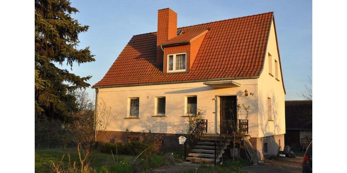 Privatverkauf! Einfamilienhaus mit Nebengebäude und großem Gru 5 zimmer