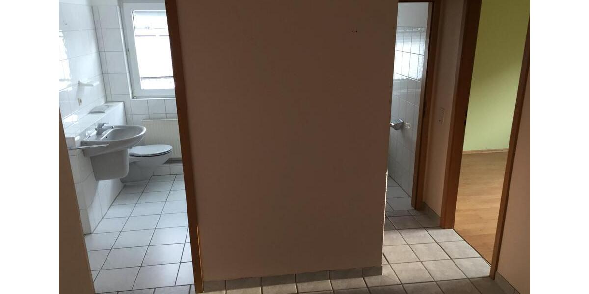 Etagenwohnung Ingolstadt Südost - 3 Zimmer, 77 m&sup2;, 615&euro; | Angebot:26702063