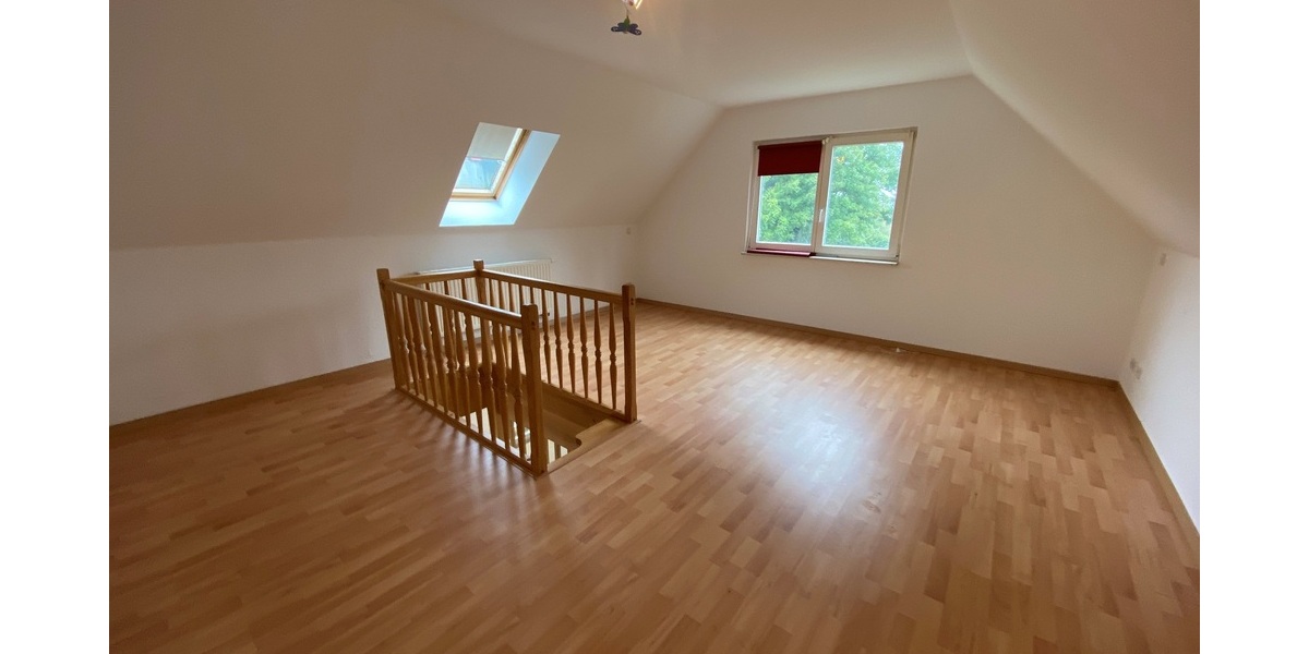 Mehrfamilienhaus mit 3 Wohnungen + 1 Gewerbe oder 1 Wohnung im EG - Mehrfamilienhaus, Wohnhaus Frankenberg | Angebot:26975157