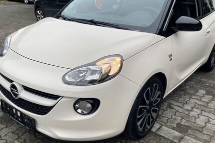 Opel Adam 28.620 km 10.999 € Freudenberg 57258