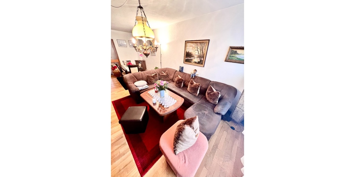 Mehrfamilienhaus mit 9 Wohneinheiten in Singen zu verkaufen - Mehrfamilienhaus, Wohnhaus Singen | Angebot:18529492