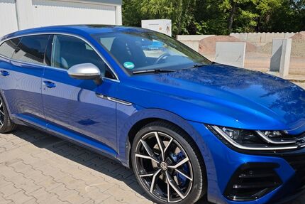 VW Arteon 19.950 km 41.000 € Bad Lausick 04651