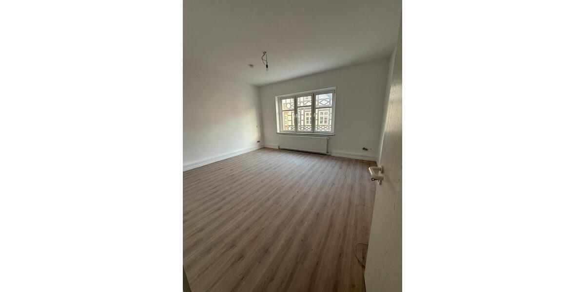 Etagenwohnung Lübbecke - 2 Zimmer, 76 m&sup2;, 750&euro; | Angebot:25598780