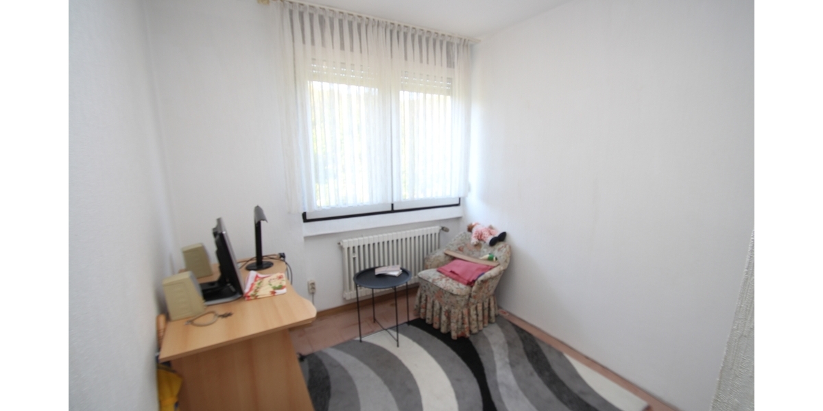 Mit 3D: Reihenhaus mit Terrasse & viel Potenzial – Ihr neues Zuhause wartet! - Reihenmittelhaus Lohmar | Angebot:26295340