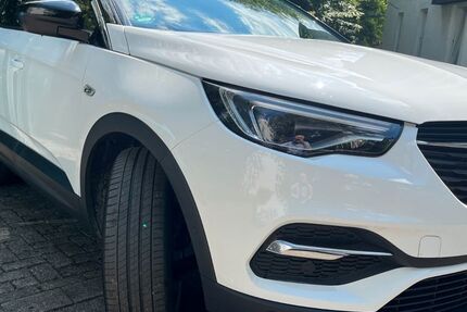 Opel Grandland (X) 66.461 km 20.450 &euro; Gummersbach 51643