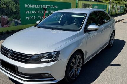 VW Jetta 78.000 km 10.899 &euro; Dresden 01277