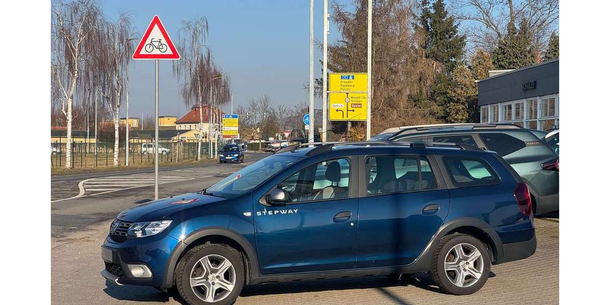 Dacia Logan 100.613 km 9.285 &euro; Pirna 01796