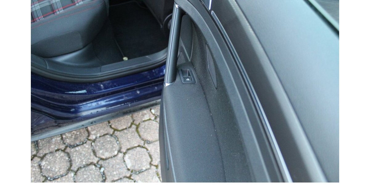 VW Golf VII GTI Performance DSG/NAVI/LED/ACC 90.985 km 20.500 &euro; Höchstenbach 57629