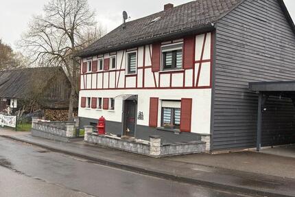 Haus Andernach - 5 Zimmer, 140 m&sup2;, 220.000&euro; | Angebot:26183934