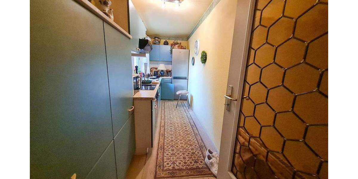 Gepflegte ETW mit Balkon & Stellplatz - langjährig vermietet 1 zimmer